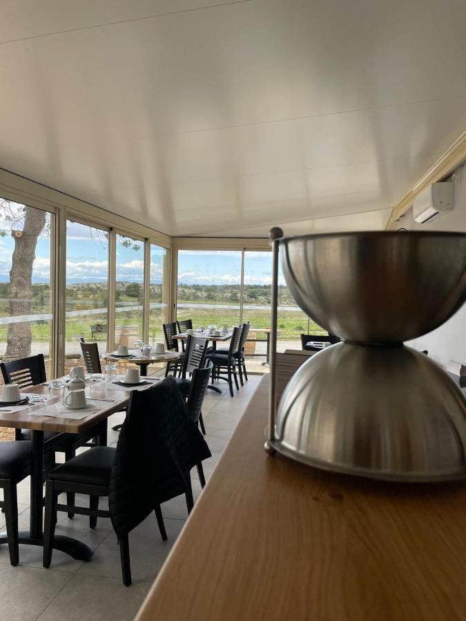 Domaine De La Ramade Bed and breakfast Narbona